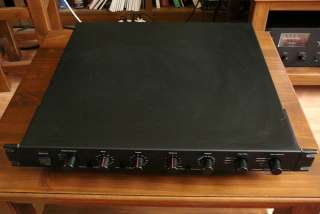 SANSUI CA F1 DC COUPLED VINTAGE PREAMPLIFIER in 100% refurbished 