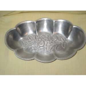 Vintage Everlast Forged Hammered Aluminum Serving Bowl   13x8x2 Inches