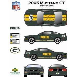   Green Bay Packers Brett Favre/ A.J. Hawk Mustang With Player Card