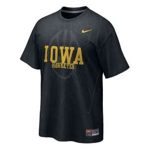 Iowa Hawkeyes NCAA Practice T Shirt (Black)  Sports 