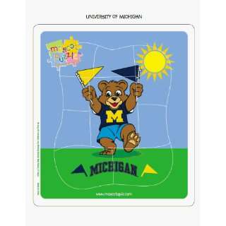  NCAA Michigan Wolverines Wooden Mascot Puzzle ** Sports 