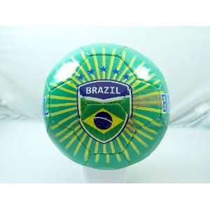 BRAZIL DESIGN OFFCIAL SIZE 5 SOCCER BALL   113  Sports 