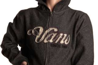 This is a kids boys youth Vans hoodie/jacket, it comes in the US size 