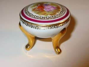  FRENCH LIMOGES Footed TRINKET BOX Couple Scene Collectible FREE 