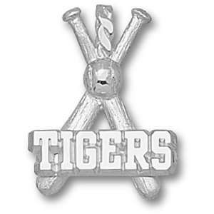 Louisiana State University Tigers Bats Pendant (Silver)