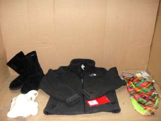 WHOLESALE LOT OF ASSORTED WOMENS SM/MED CLOTHING  