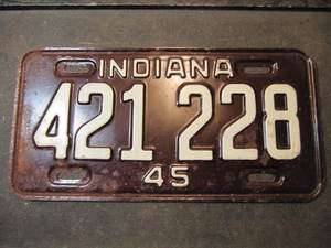 1944 WW2 INDIANA LICENSE PLATE EXPIRED 421 228  