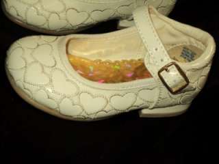 Baby Girl Beige Ivory Leather shoes/Flower wedding Shoes/34/ Sizes 9 