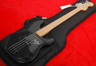 New Fender ® Roger Waters Precision Bass, P Bass, Black, Maple 