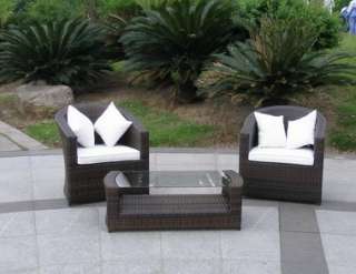 New RATTAN FURNITURE table & chairs set /Charles Jacobs  