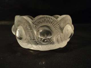 LALIQUE CLEAR & FROSTED CRYSTAL ART DECO GAO ASHTRAY  