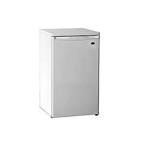  3.8 cu. ft. Compact Refrigerator with Manual Defrost 