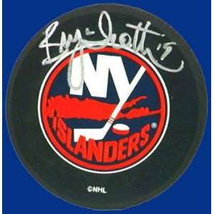  Bryan Trottier Autographed Hockey Puck