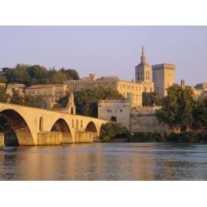 Pont St. Benezet Bridge and Papal Palace, Avignon, Provence, France 