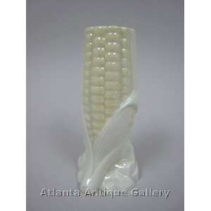  Belleek Indian Corn Vase. 7th period (1980 1992), 5 7/8 