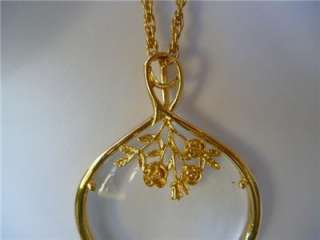 VTG Magnifying Glass PENDANT NECKLACE Ornate Flower Design Golden Rope 