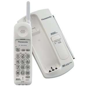  Panasonic KXTC1402W 900MHz Cordless Phone with Big Button 