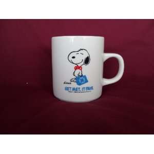 Peanuts SNOOPY Schulz Get Met, It Pays Mug Cup 3 3/4